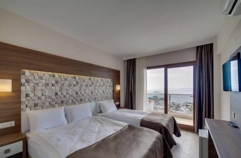 Comfort Ada Class Hotel Kusadası Exteriör bild