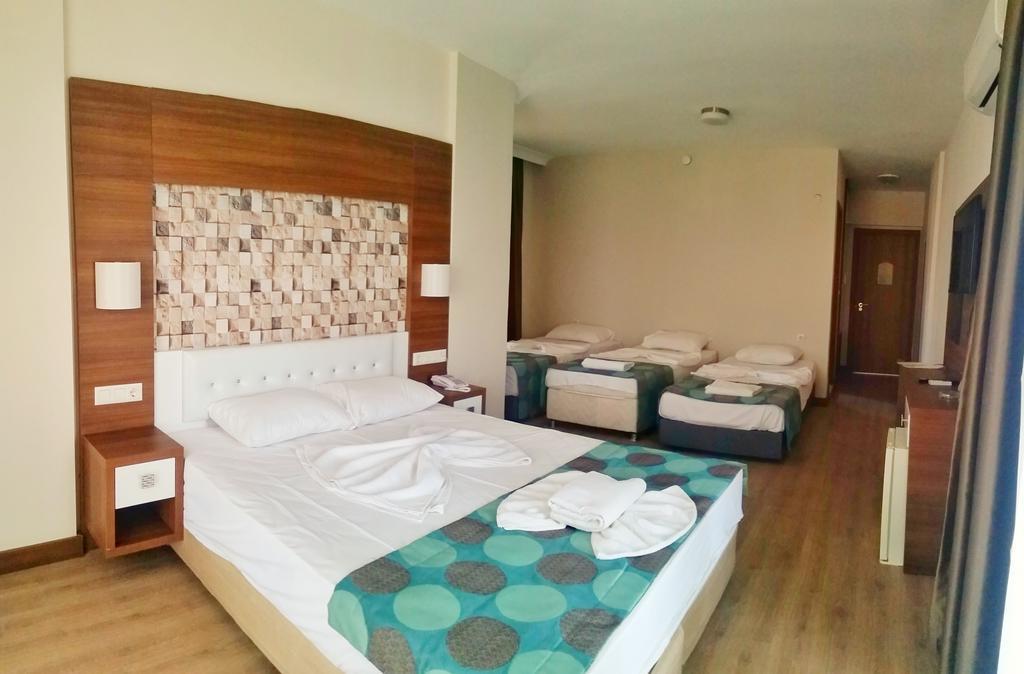 Comfort Ada Class Hotel Kusadası Exteriör bild