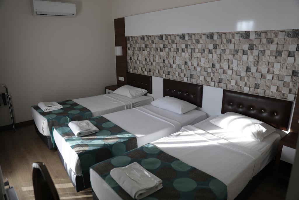 Comfort Ada Class Hotel Kusadası Exteriör bild