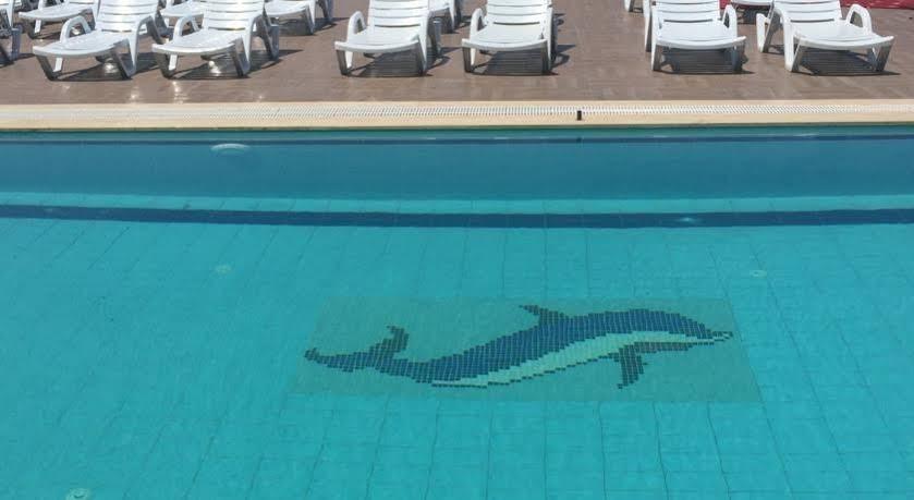 Comfort Ada Class Hotel Kusadası Exteriör bild